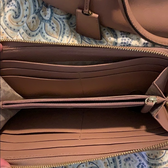 Rose Good Michael Kors Purse & Wallet - Picture 2 of 6